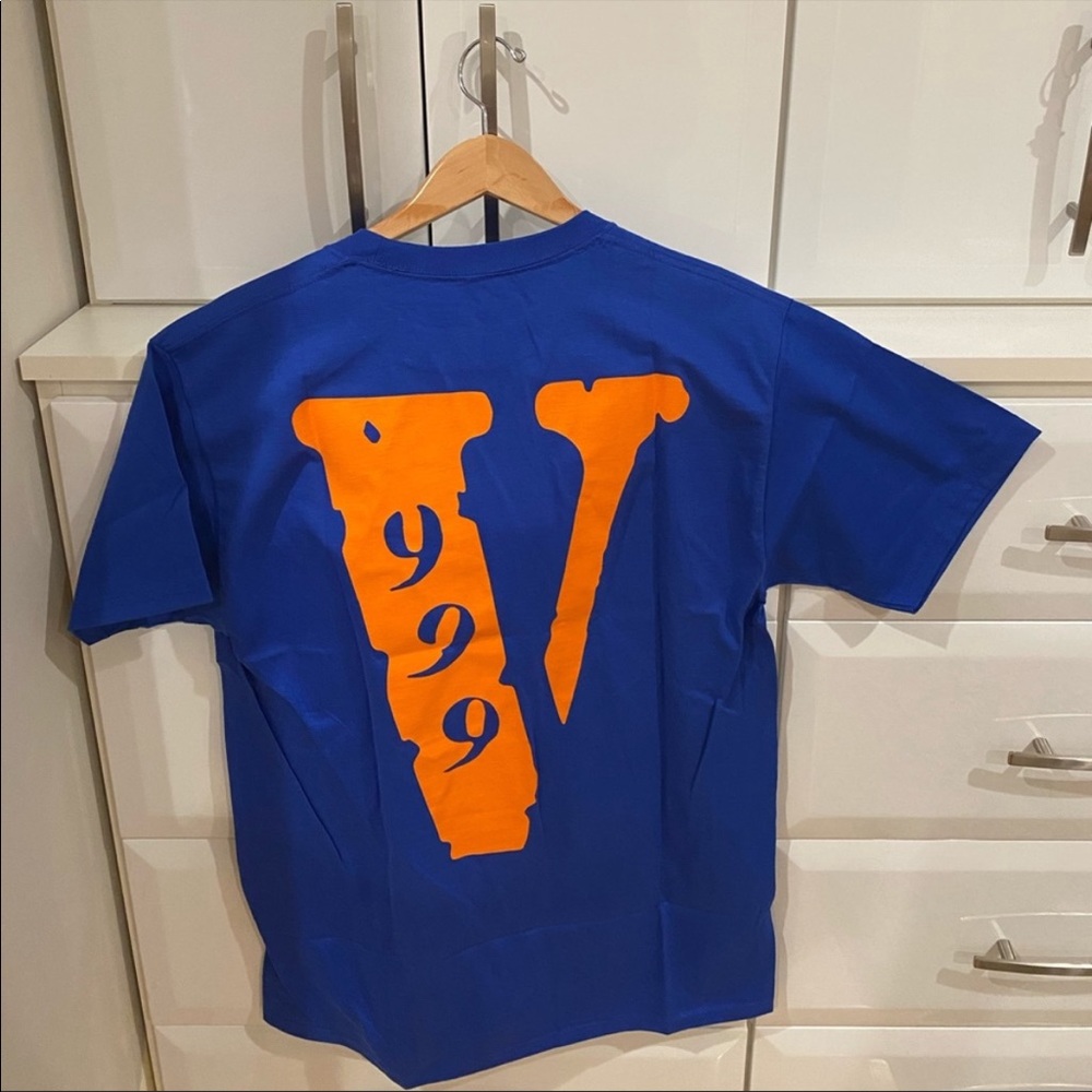 VLONE TEE - Picture 2 of 3